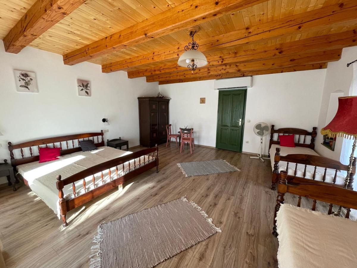 Fűszeres Porta Villa Mihalyfa Kültér fotó